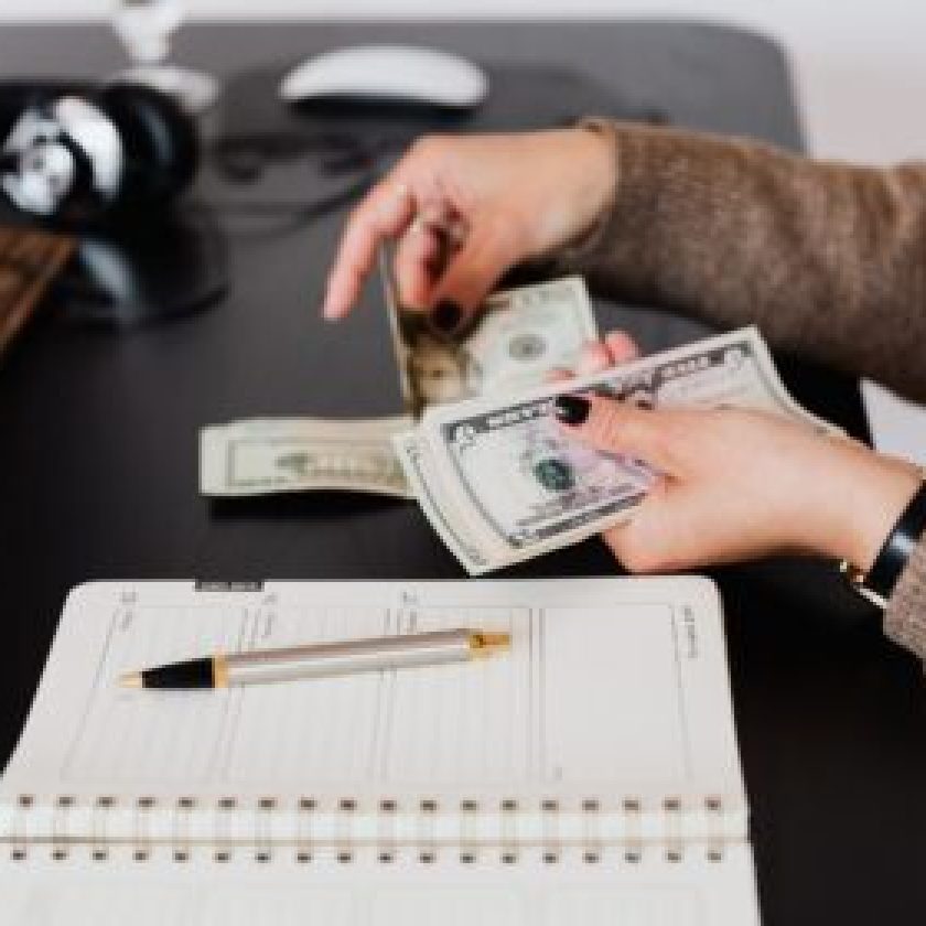 Lead a Stress-Free Financial Life and the Role of Pawn Shops