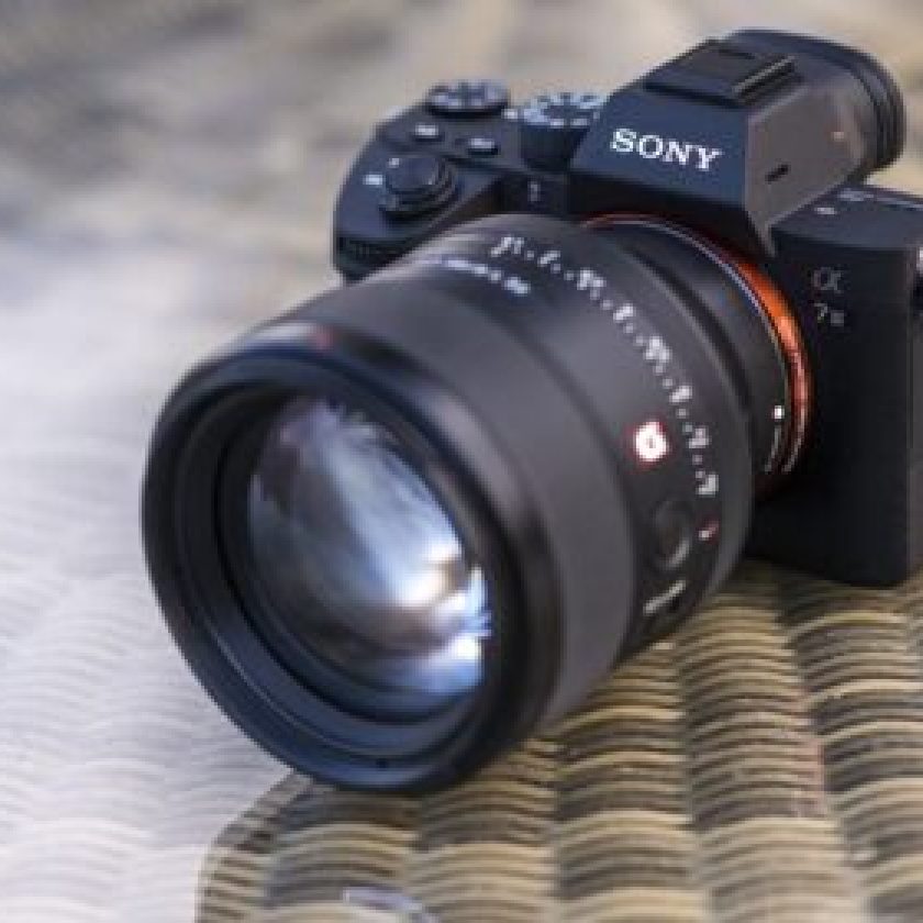 Mirrorless Cameras and Sensor Technology