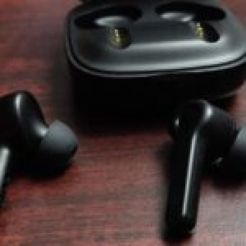 Reflex Tunes Wireless Earbuds