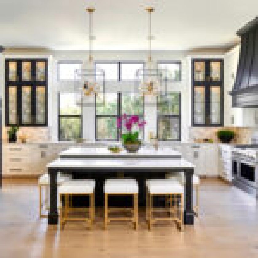 Traditional Kitchen Styles with A Modern Twist