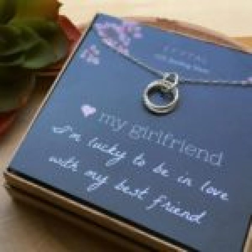 Valentine Day Gift Ideas for Girlfriend