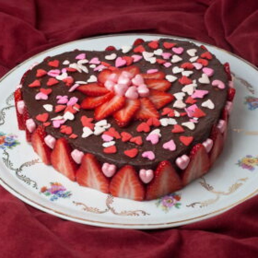 Valentine's Day Cake Decoration Ideas